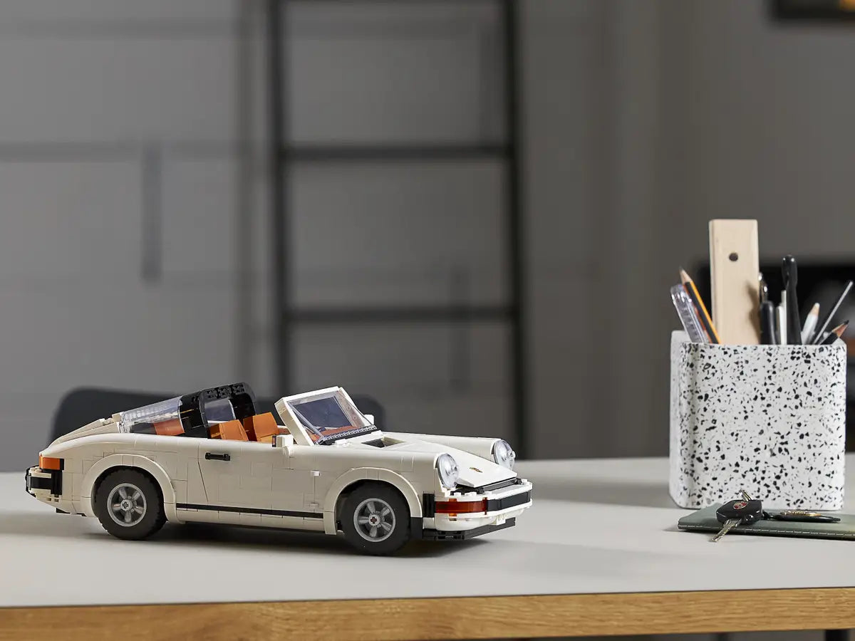 LEGO® Porsche 911 (10295) – Koleksiyonluk Yapım Seti