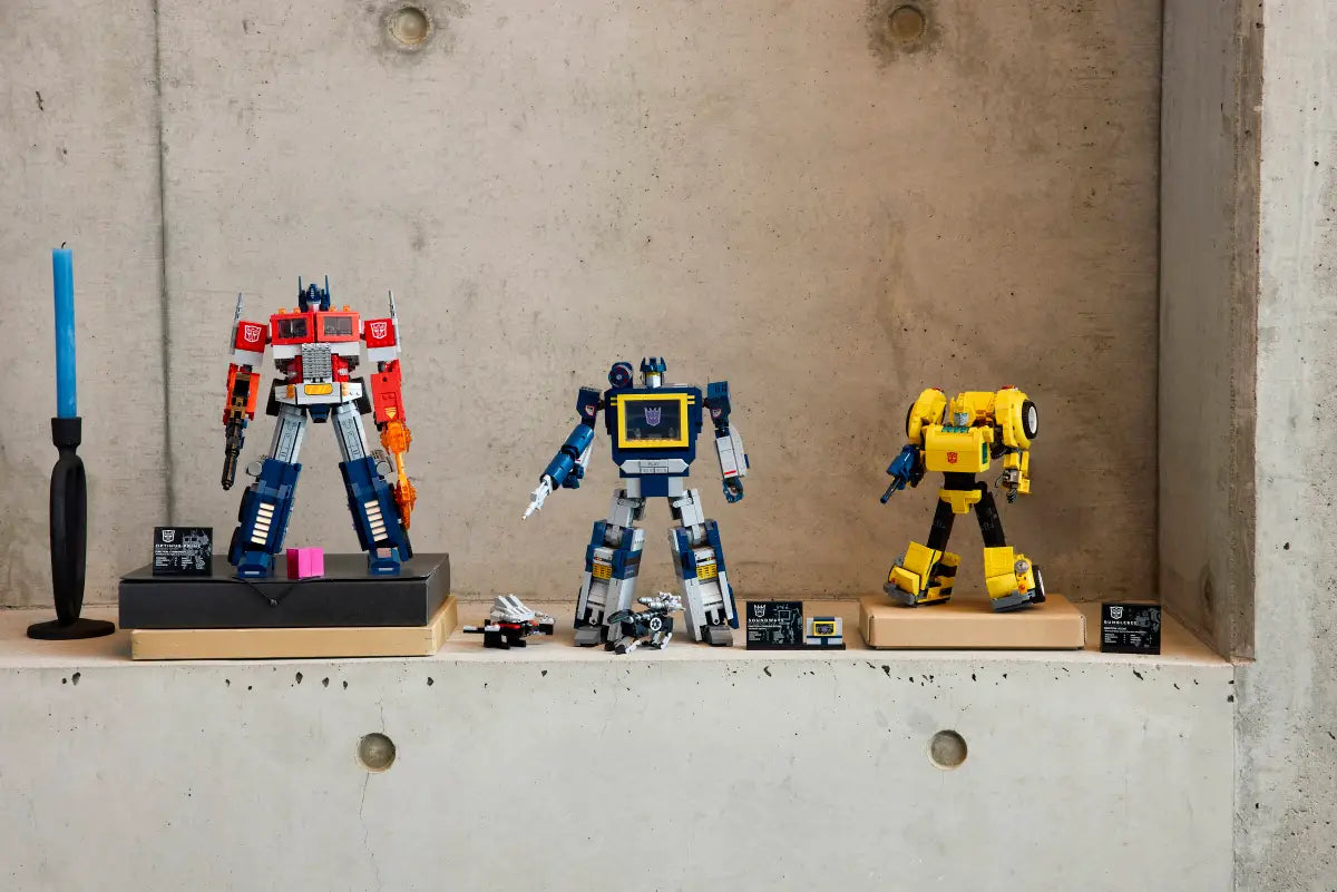 LEGO® Transformers: Soundwave – İkonik Dönüşüm Figürü