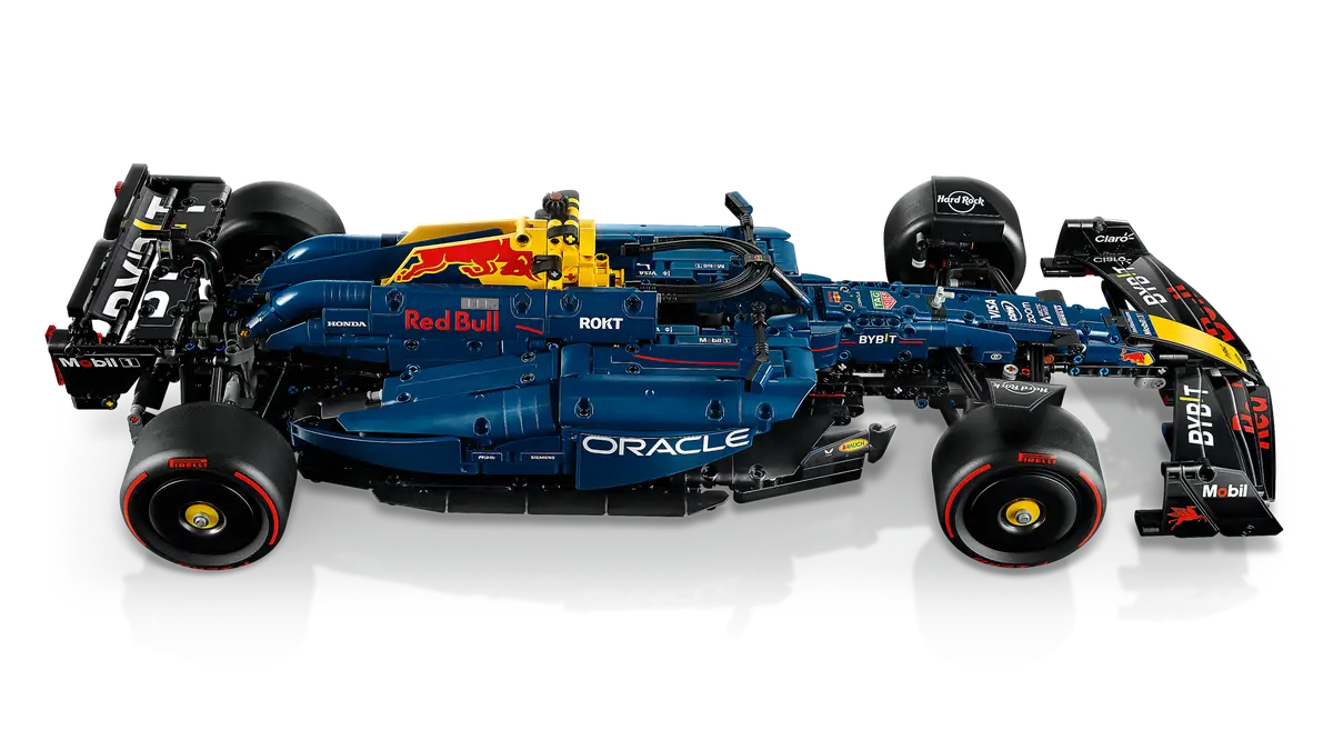 LEGO® Oracle Red Bull Racing RB20 – Formula 1 Tutkunları İçin Detaylı Yarış Aracı