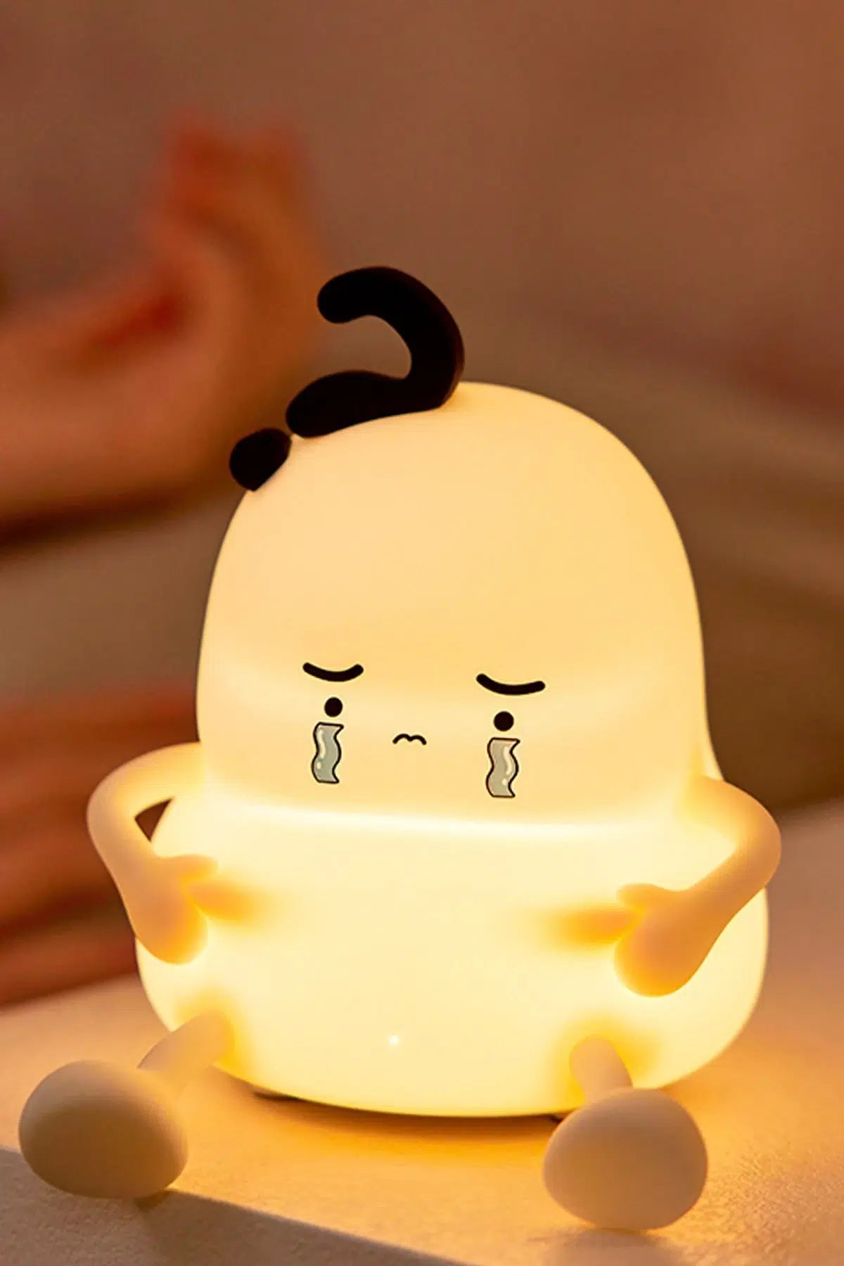 dekoratif gece lambası, üzgün çocuk gece lambası, silikon gece lambası, çocuk odası LED lamba, bebek odası aydınlatma, şarjlı gece lambası, taşınabilir LED lamba, ayarlanabilir parlaklık lamba, LED dekoratif ışık, hediye gece lambası