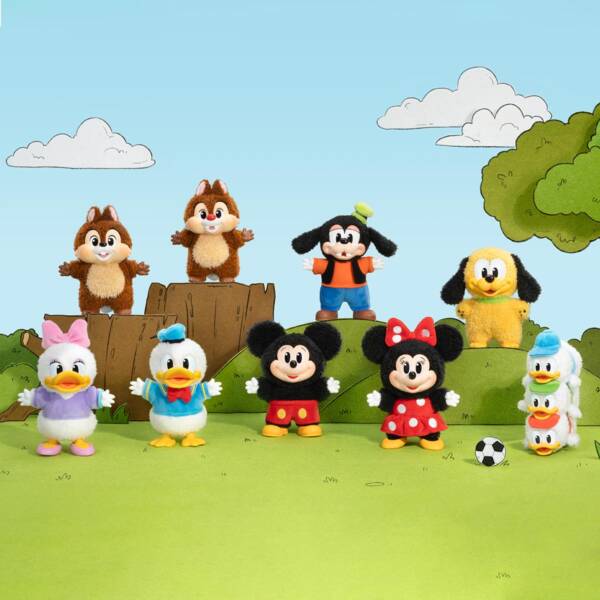 Mickey Family Cute Together Keychain Series - Görsel 7