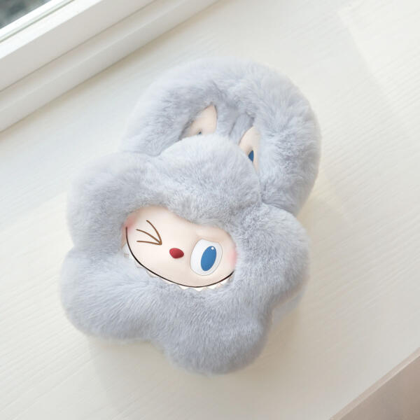 POP MART© Labubu Classic Plush Flower Bag - Görsel 7