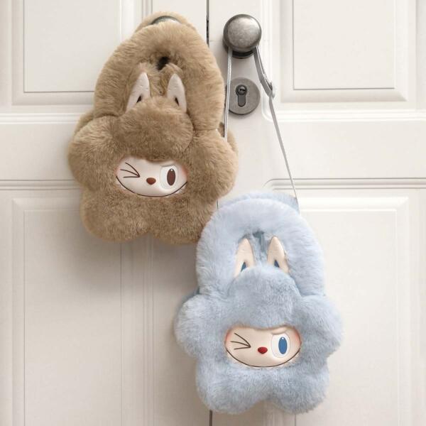 POP MART© Labubu Classic Plush Flower Bag - Görsel 3