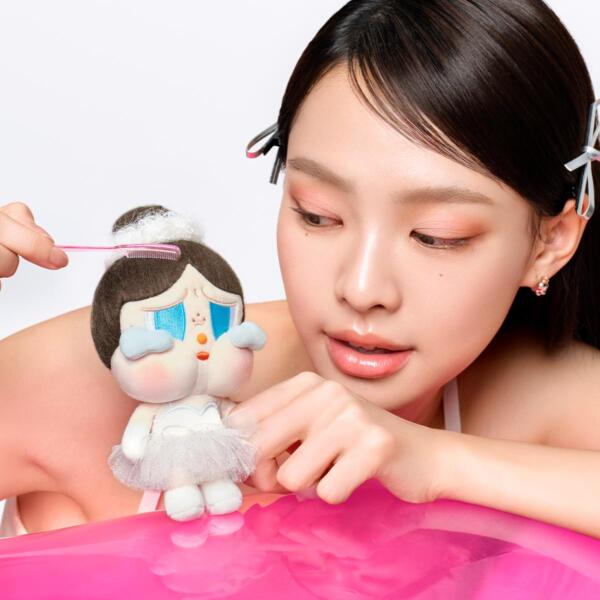 POP MART© CRYBABY SHINY SHINY Blister Pack - Görsel 4
